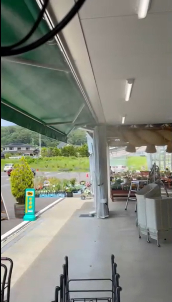 店舗入口